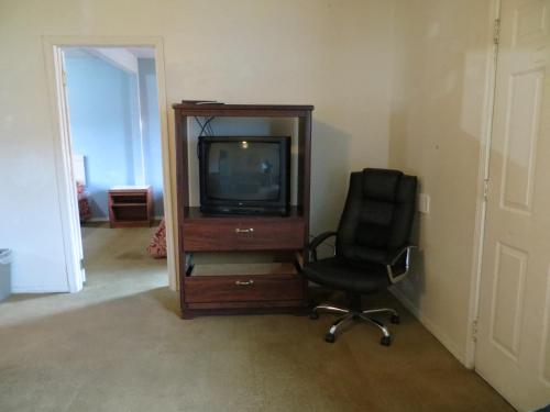 Madison Suites Motel - photo 29