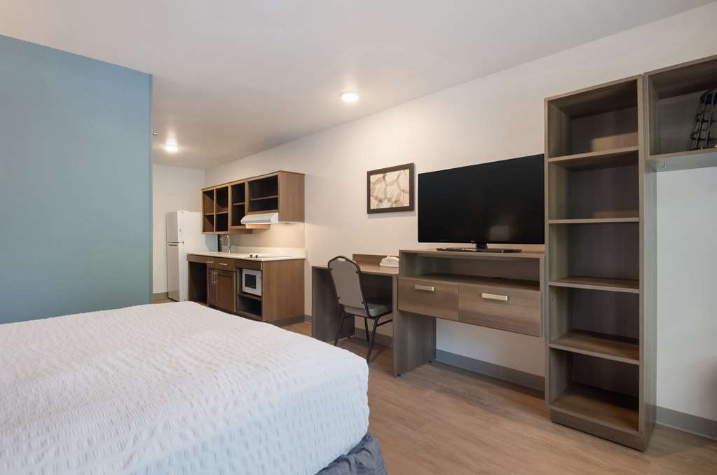 WoodSpring Suites Lynchburg VA - photo 13