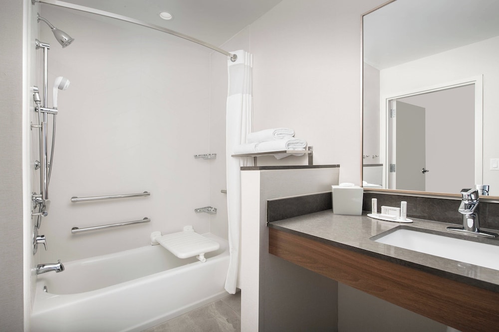 Fairfield Inn & Suites by Marriott Gainesville I 75 - photo 21