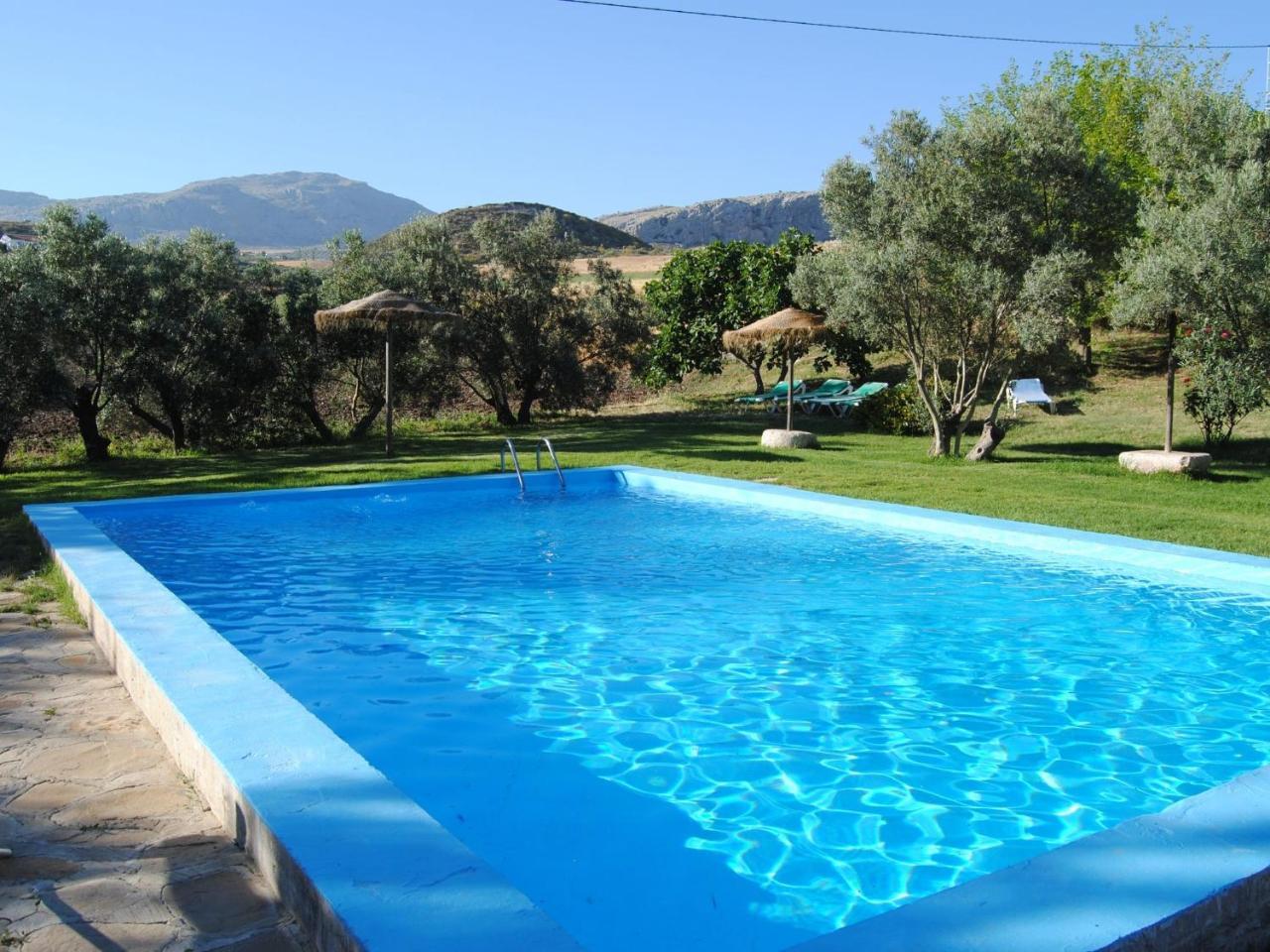 Casa El Trigal Villanueva de la Concepcion by Ruralidays — 4-Star Luxury Hotel in Antequera, Spain