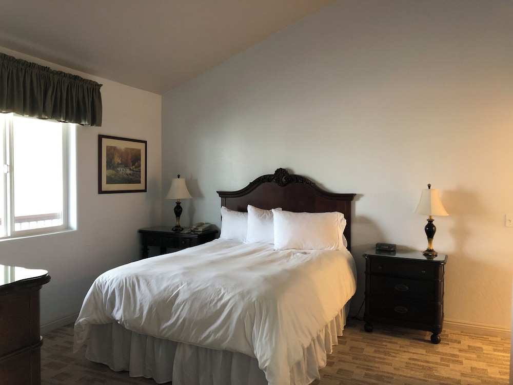 Bay Meadows Resort - photo 14