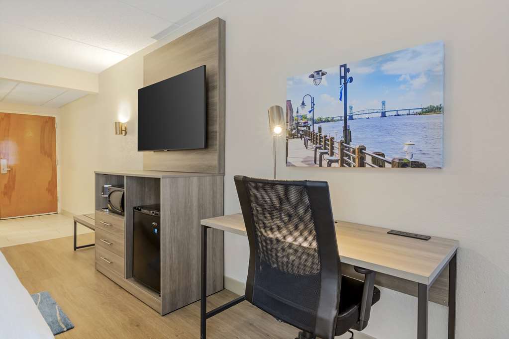 Best Western Plus Wilmington Wrightsville Beach - photo 20