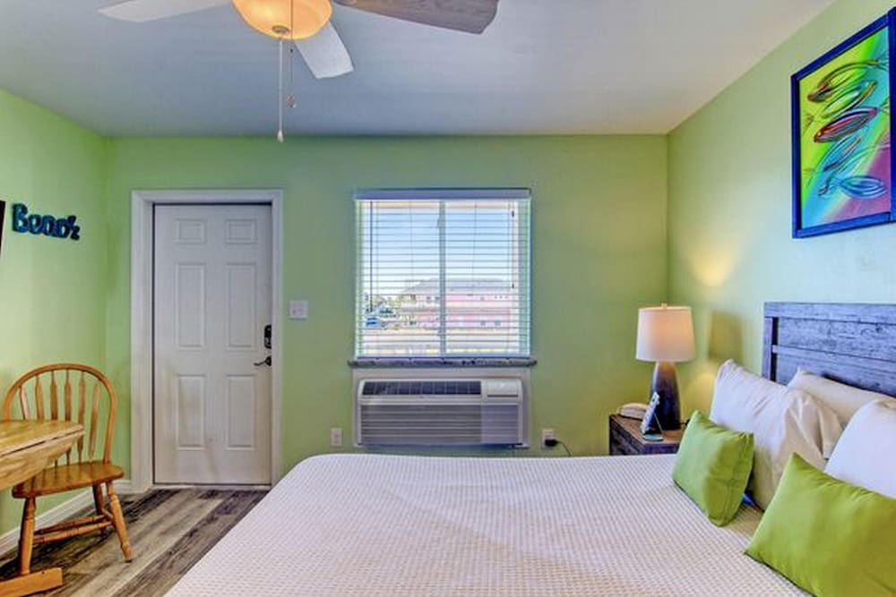 Beachgate CondoSuites and Oceanfront Resort - photo 42
