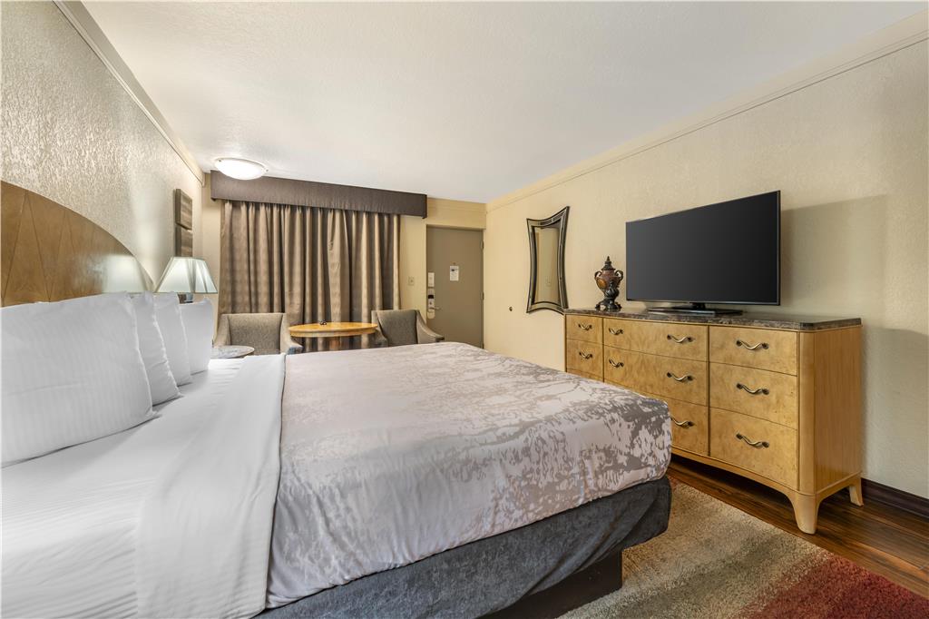Best Western Angus Inn - photo 18