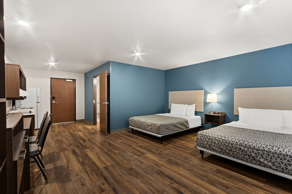 Woodspring Suites Tolleson Phoenix West - photo 12