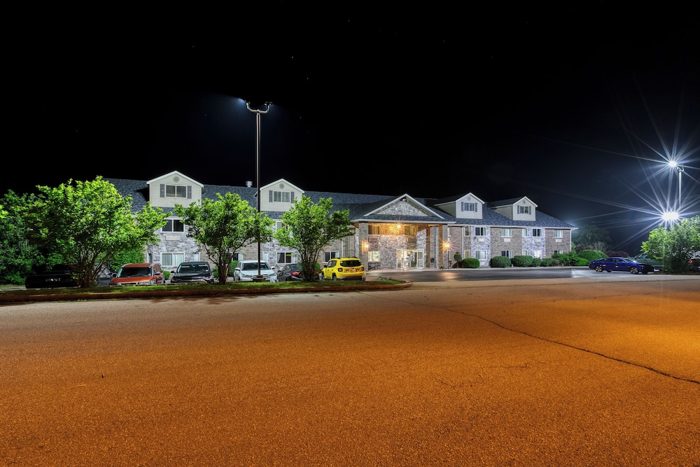 All Towne Suites - photo 72
