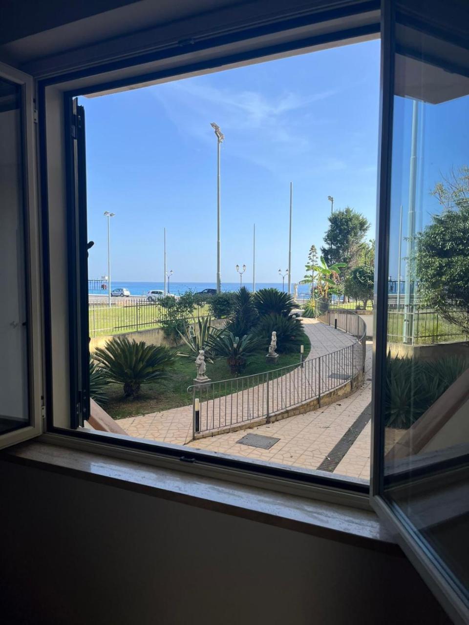 3 Bed in Holsworthy 90721 - carbon neutral hotel in Holsworthy