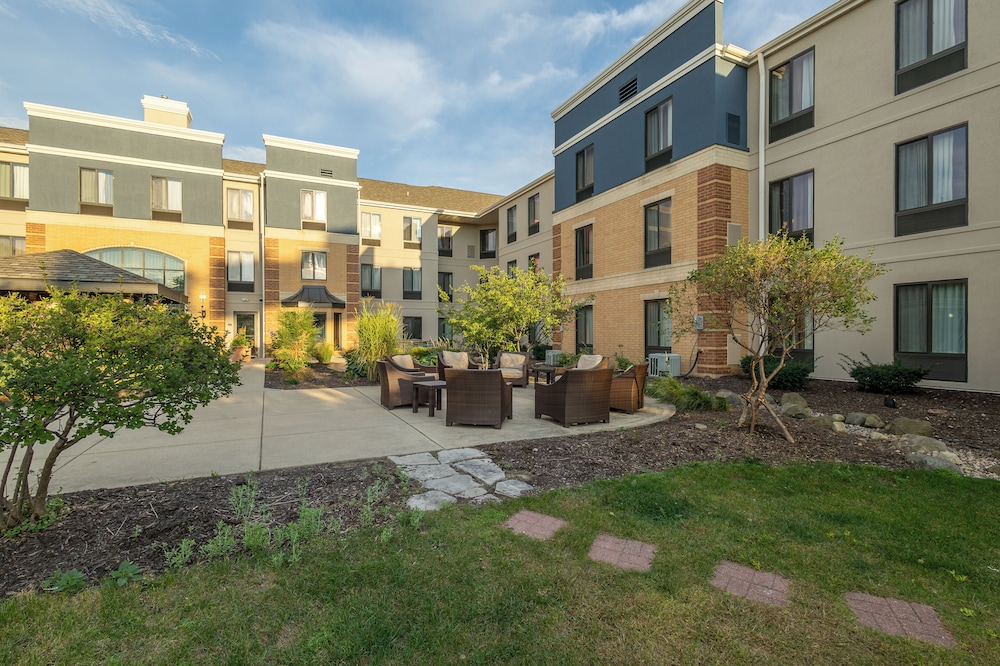 Staybridge Suites Middleton Madison West by IHG - photo 54