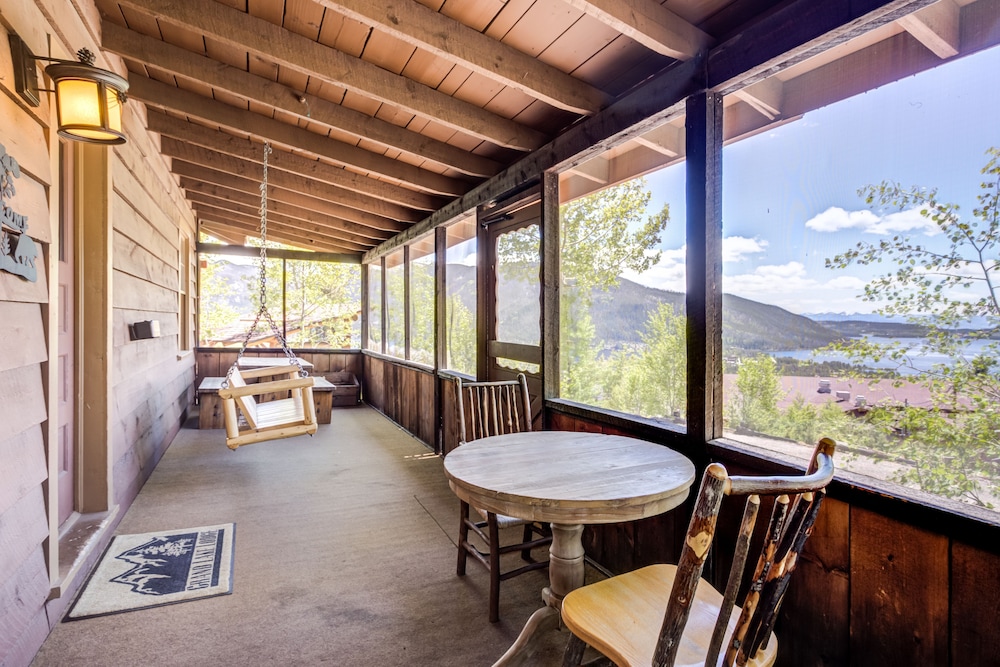 Grand Lake Lodge - photo 20