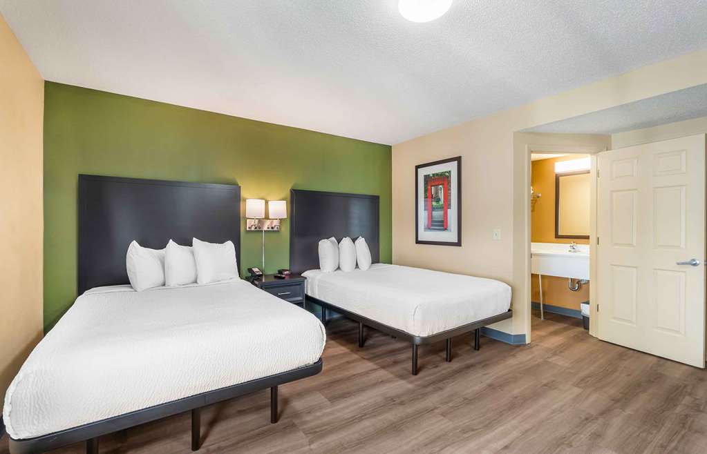Extended Stay America Suites Chesapeake Greenbrier Circle - photo 18