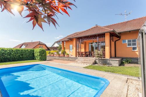 Chalupa Na Vinarske Stezce in Unknown City, Czech Republic