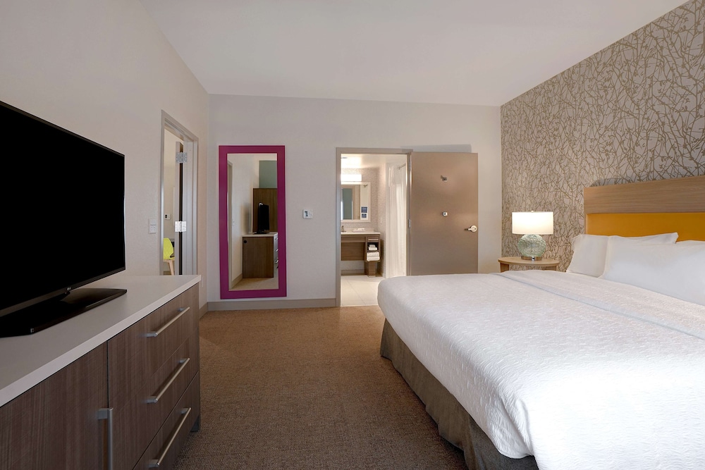 Home2 Suites by Hilton Lakewood Ranch - photo 16