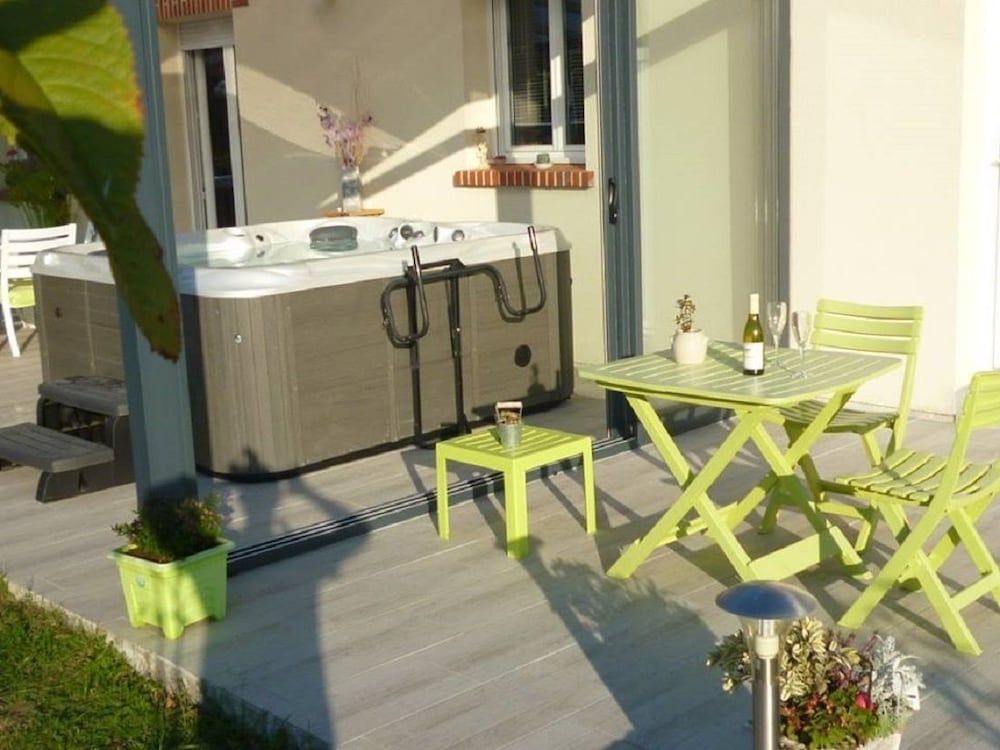 Chez Sandrine — hotel in Soings-En-Sologne