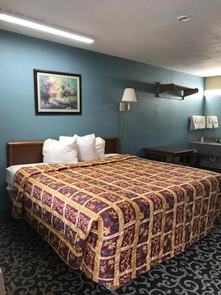 Roosevelt inn Motel - photo 15
