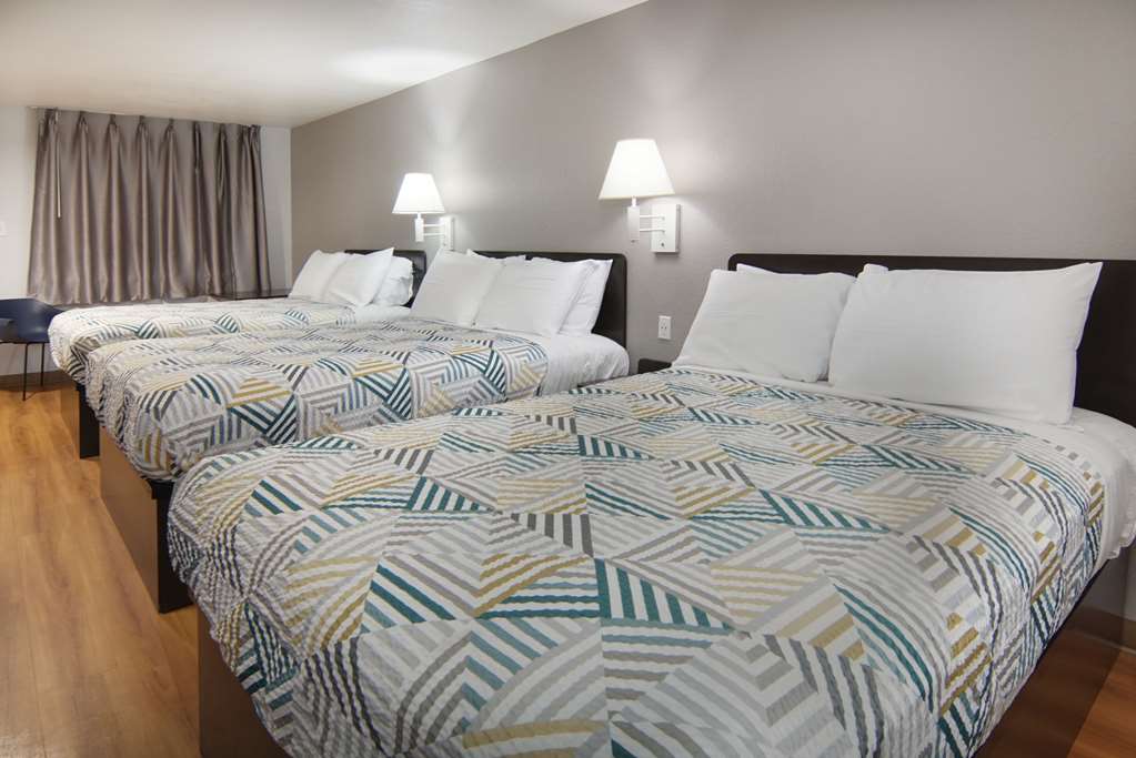 Motel 6 Lancaster TX DeSoto Lancaster - photo 15