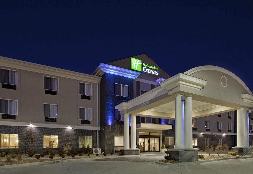 Holiday Inn Express Hotel & Suites Pittsburg by IHG - photo 89