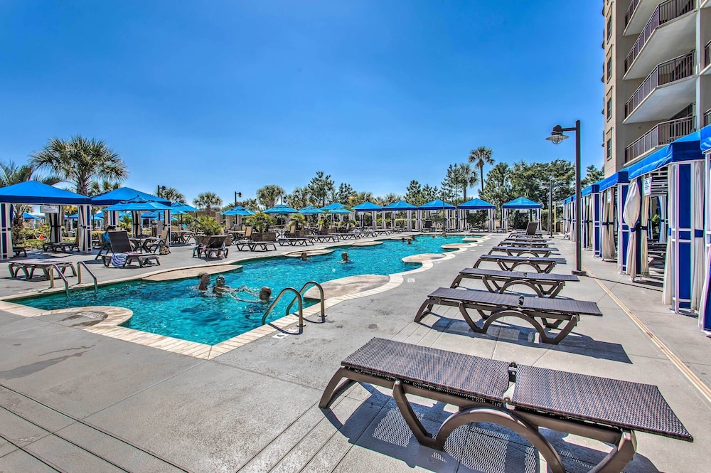 Resort Perks and Pools Townhome By Barefoot Landing - photo 18