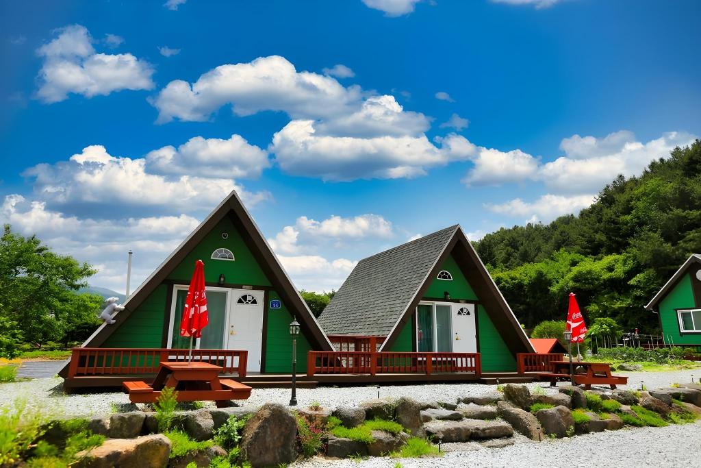 Pinescent Pension 21088315 — Cheorwon