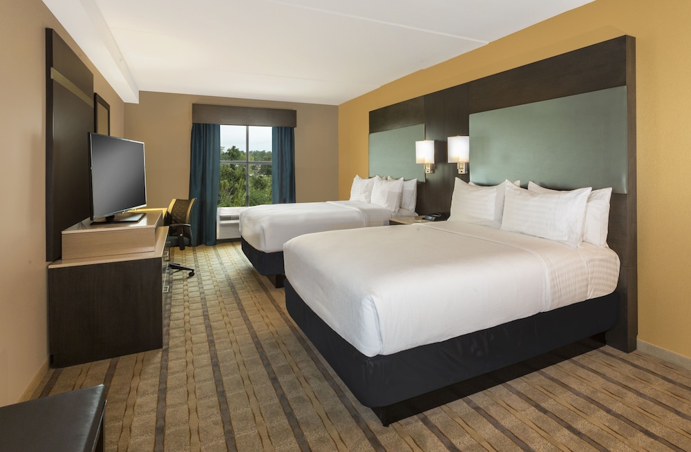 Crowne Plaza Shenandoah Woodlands Area By Ihg - photo 11