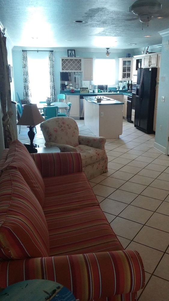 Pineapple Villas on Laguna Beach - photo 40