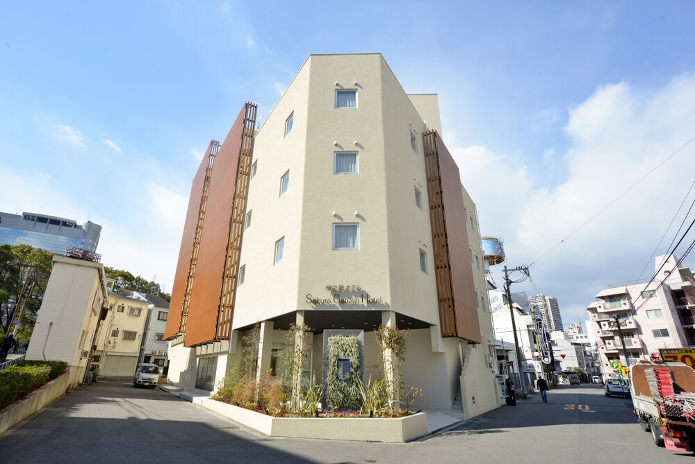 Sakura Garden Hotel - last minute hotel in Osaka