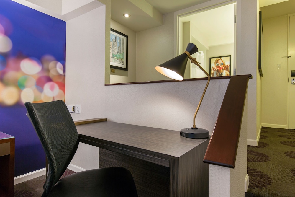 The Chicago Hotel Collection Magnificent Mile - photo 18