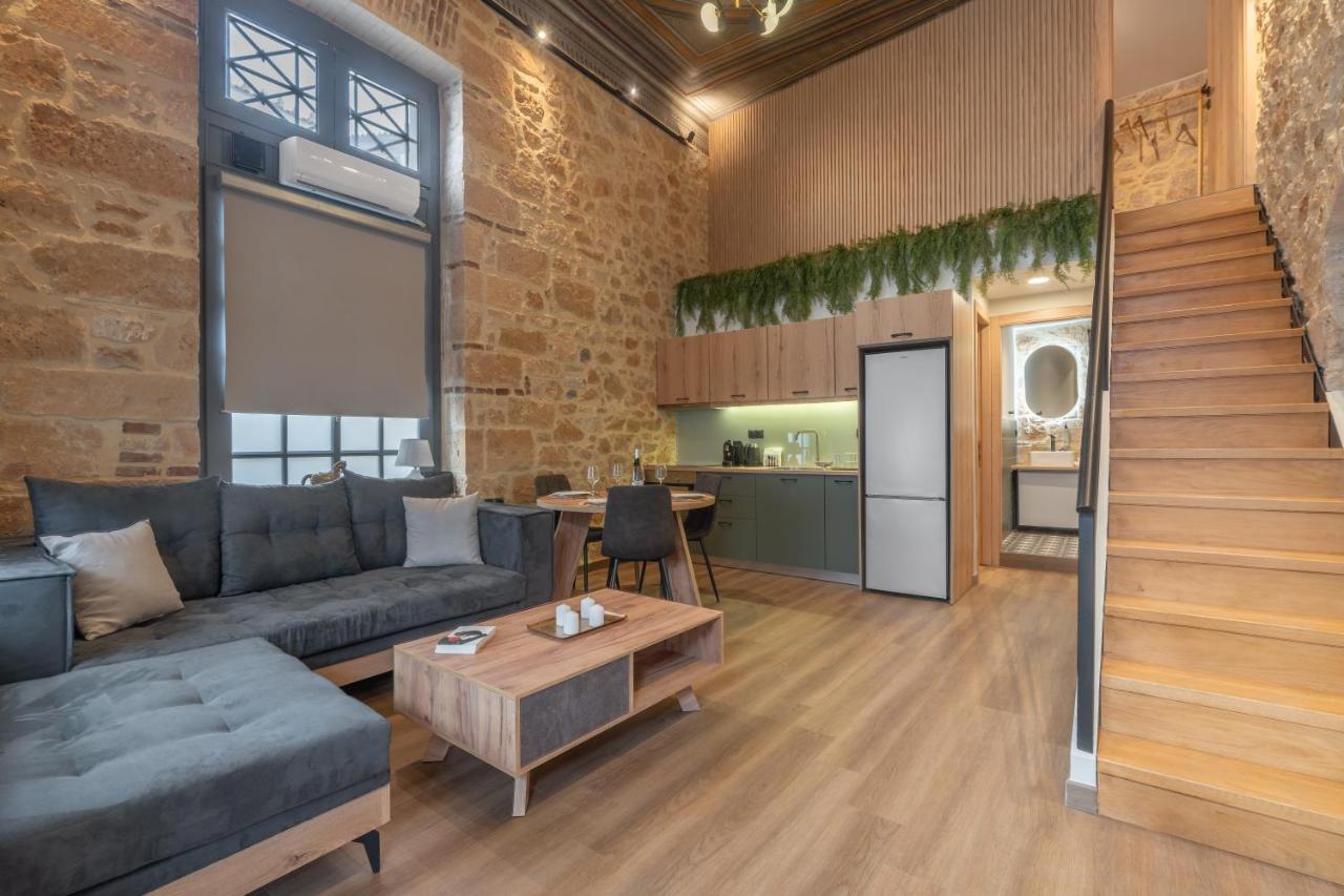 Pileas Boutique in Aegina, Greece