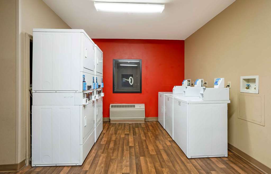 Extended Stay America Suites Meadowlands Rutherford - photo 32