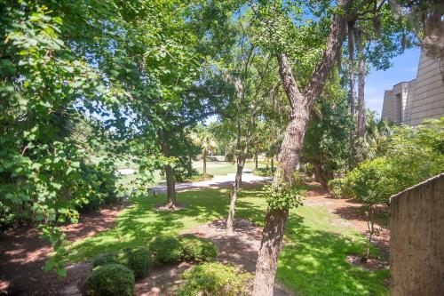536 Plantation Club Villas at The Sea Pines Resort - photo 8