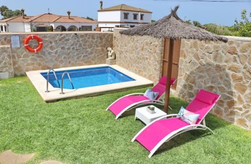 Casa Independiente Conil — 4-Star Luxury Hotel in Conil De La Frontera, Spain