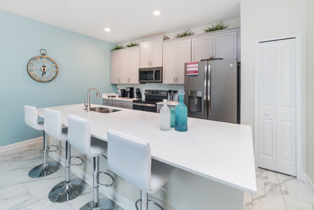 Rent a Luxury Townhome on Storey Lake Resort Minutes From Disney Orlando Townhome 1004 - photo 12