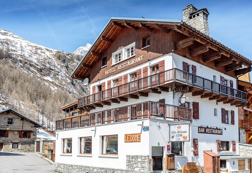 Le Dôme - carbon neutral hotel in Tignes