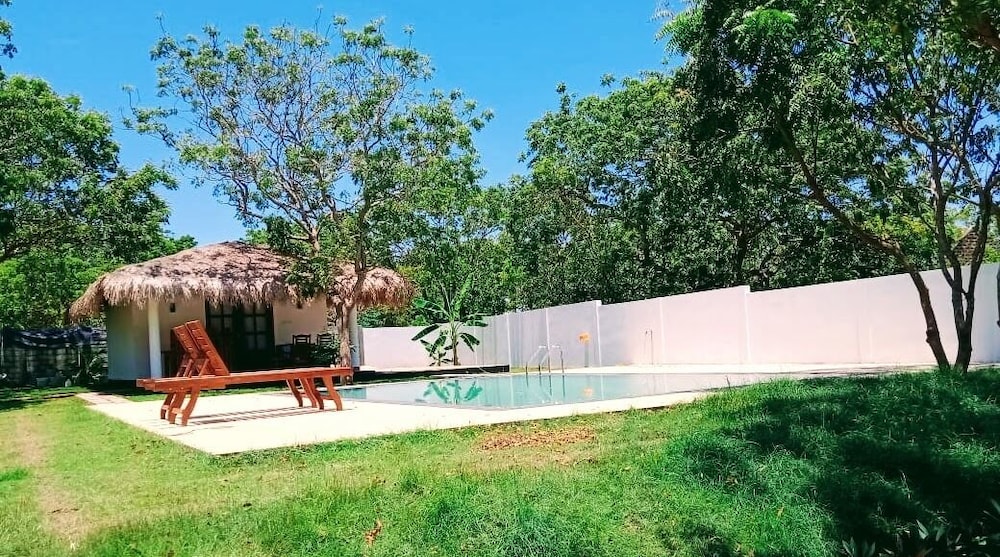 Kirinda Heaven in Unknown City, Sri Lanka