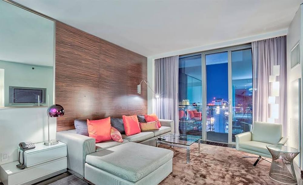 Full Strip Views Open Balconies Free Parking Jacuzzi Tub High Floor in Paradise, United States