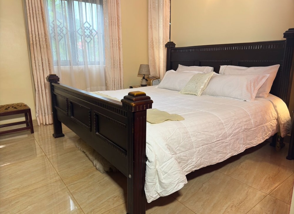 Harmony Heights - carbon neutral hotel in Kampala
