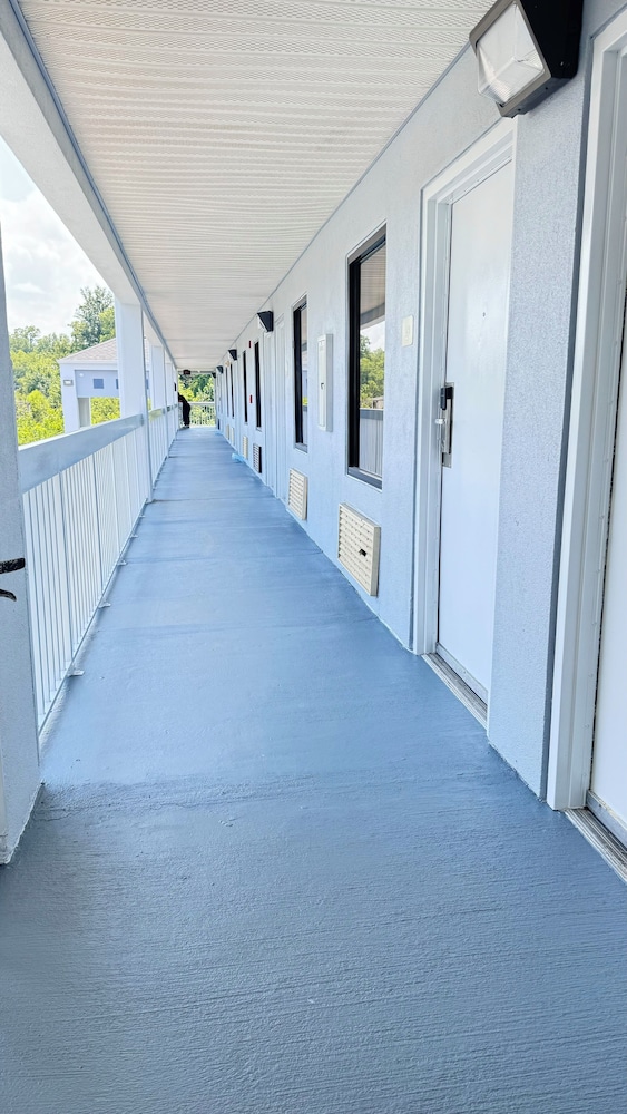 Westen Motel - photo 28