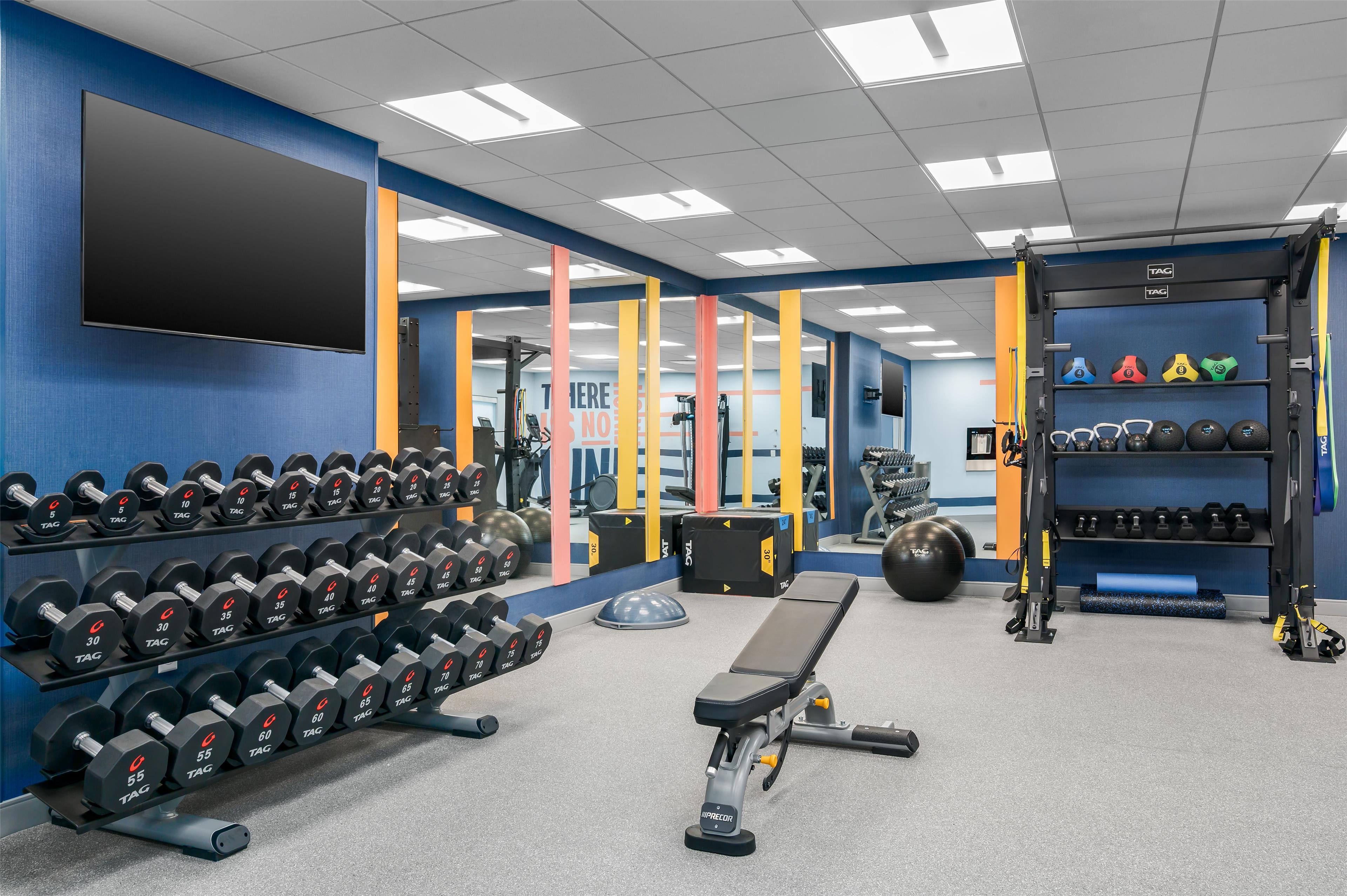 Hampton Inn & Suites by Hilton Alpena - photo 12