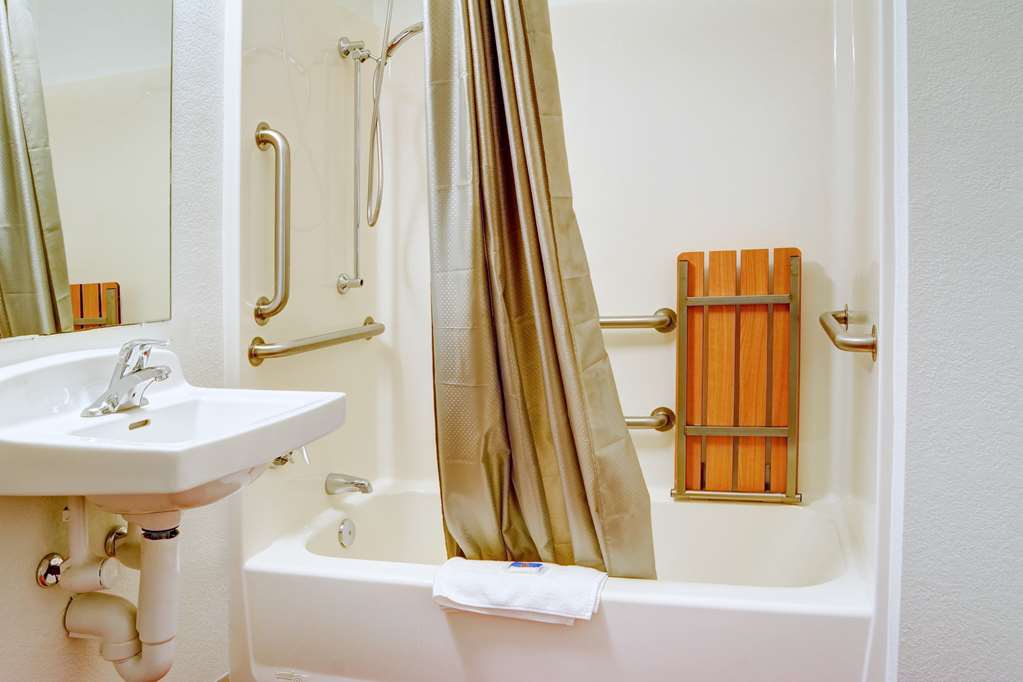Motel 6 Eugene OR South Springfield - photo 23