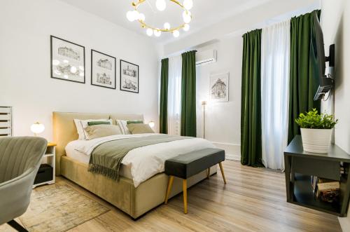 NEW High Ceilings Apartments Cozy Studio Athenee Palace invoce at request — 4-Star Luxury Hotel in Bucharest, Romania