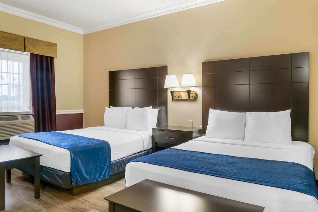 Best Western Greenfield Inn - photo 40