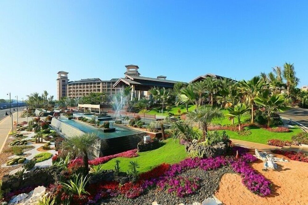 Country Garden Golden Beach Spring Hotel — hotel in Lincheng