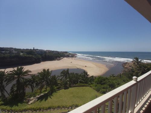 Laguna La Crete 69 — 4-Star Luxury Hotel in Margate, South Africa