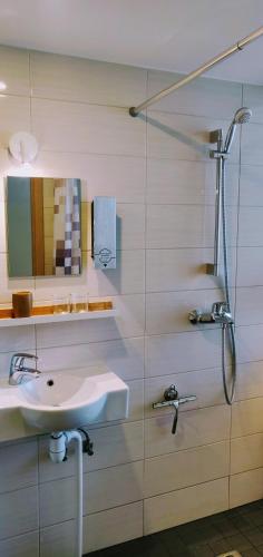 Aisa 39 Külaliskorter — 4-Star Luxury Hotel in Paernu, Estonia