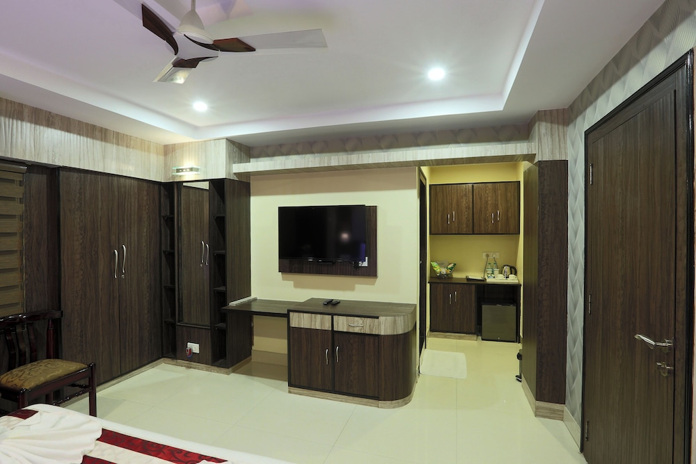Hotel Blue Bird — Hojai — photo 5