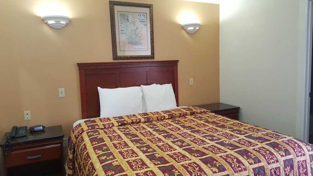 Royal Inn Motel Long Beach - photo 13