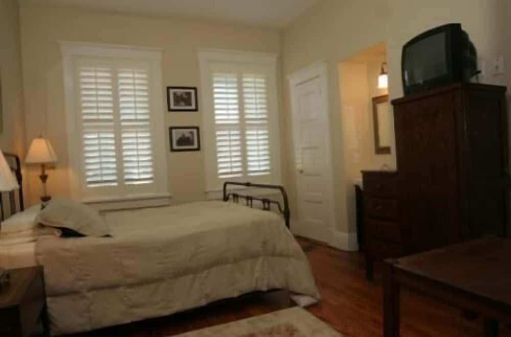 Riverview Hotel - photo 15