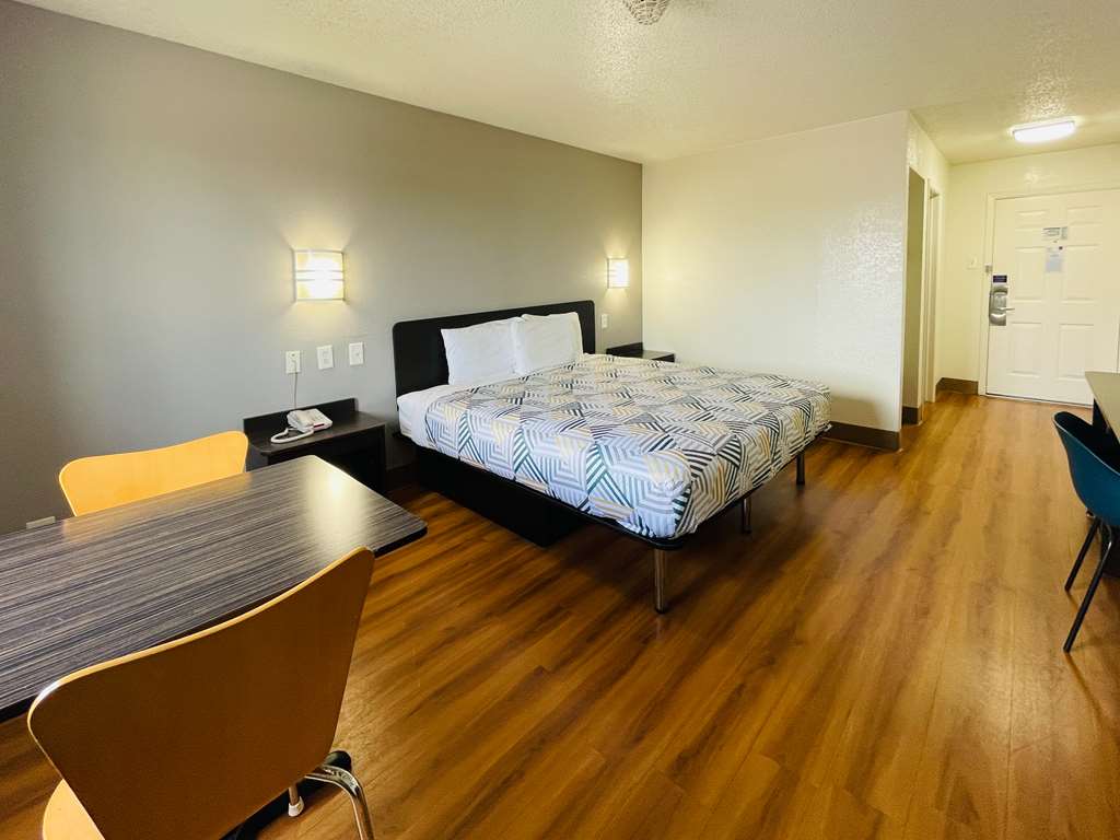 Motel 6 Duncanville TX Dallas - photo 6