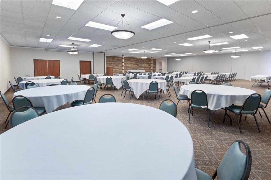 Baymont by Wyndham Jamestown Conference Center & Water Park - photo 33