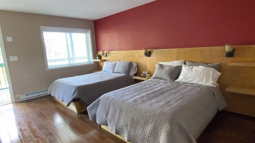 The Sunview Motel in Tannersville, United States