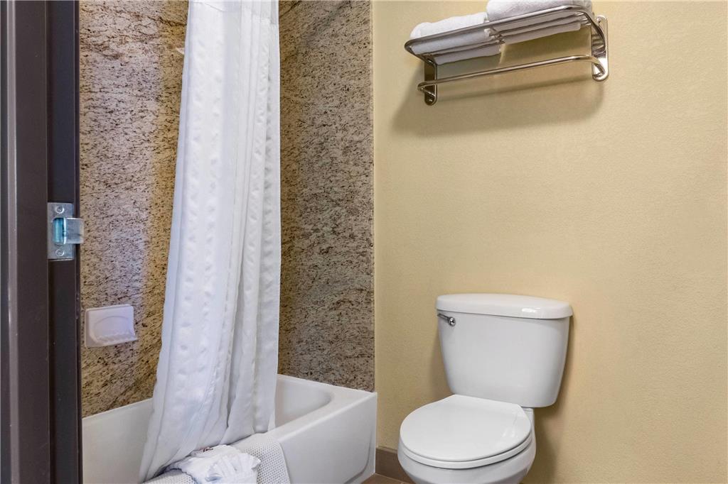 Comfort Inn Albuquerque Airport - photo 23